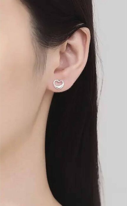 18k Gold Small Stud Earrings