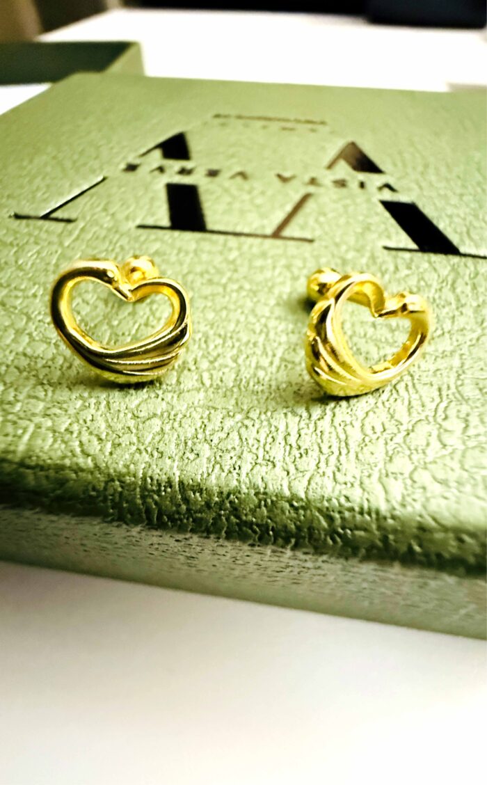 swan earrings